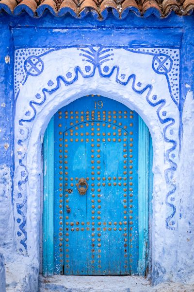 morocco-tours-from-tangier-chefchaouen-door