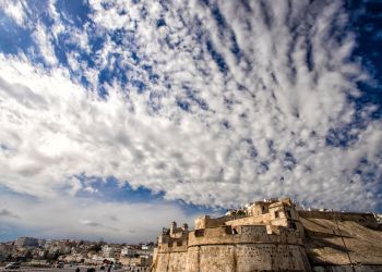 morocco-tours-from-tangier-sky